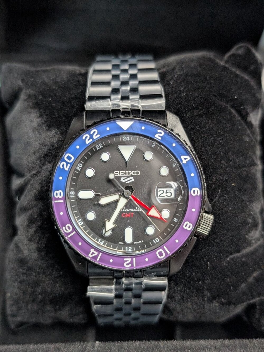 Seiko Limited Edition Yuto Horigome black watch- Open Box